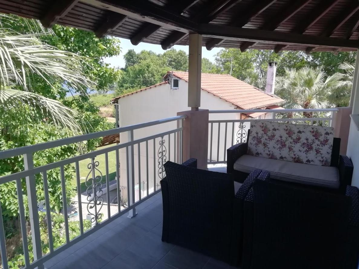 Villa Fotis View Paralía Skotínis Εξωτερικό φωτογραφία